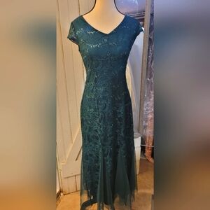 Elegant Teal Lace Dress
